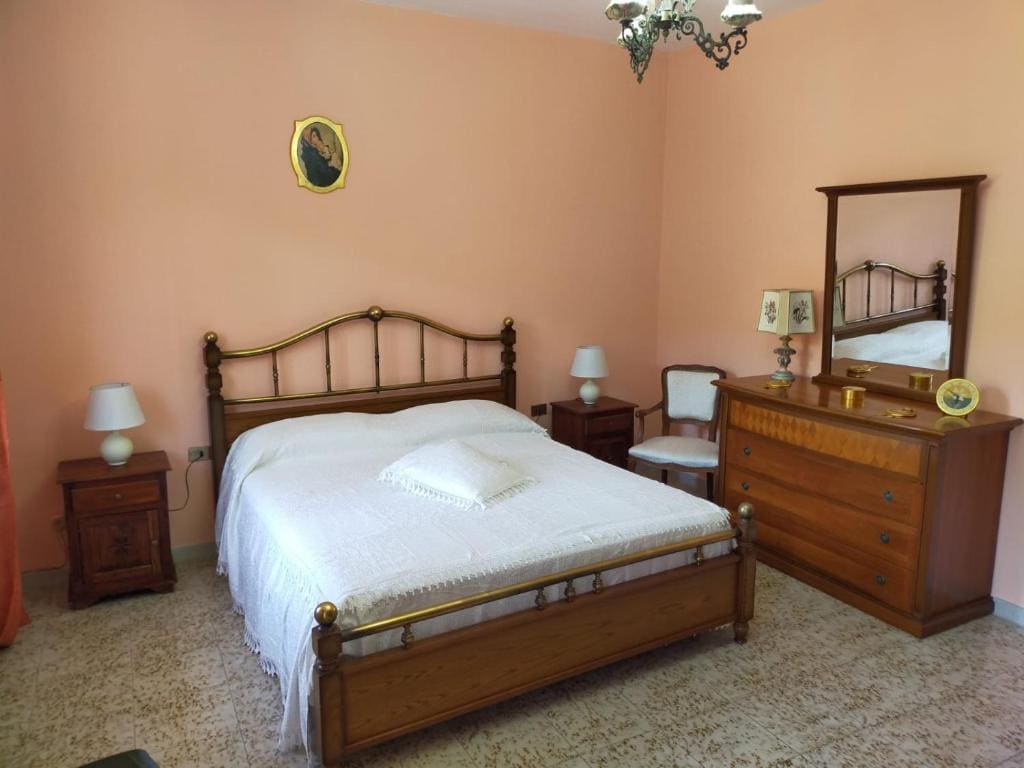 Deluxe Room room - Image 1