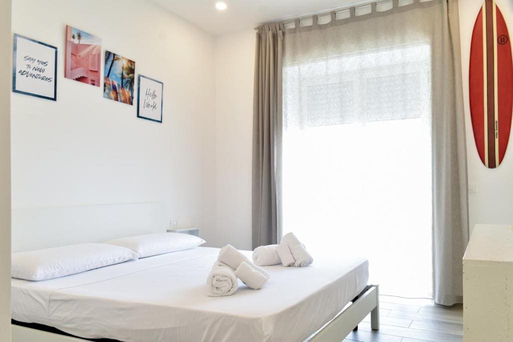 Deluxe Room room - Image 2
