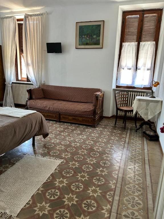 Double Room with Balcony room - Image 1