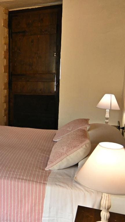 Classic Double Room room - Image 1