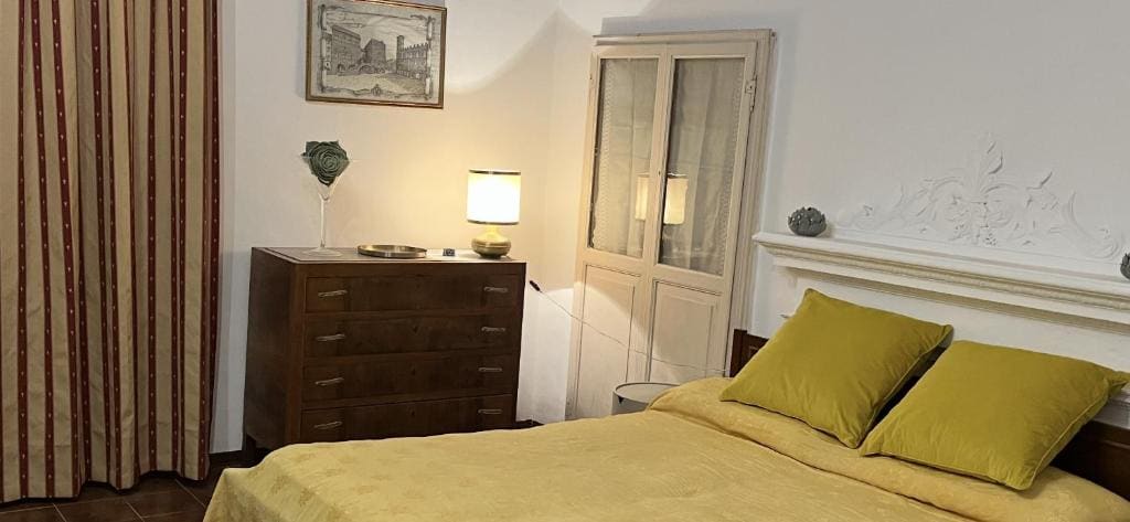 Large Double Room room - Image 3
