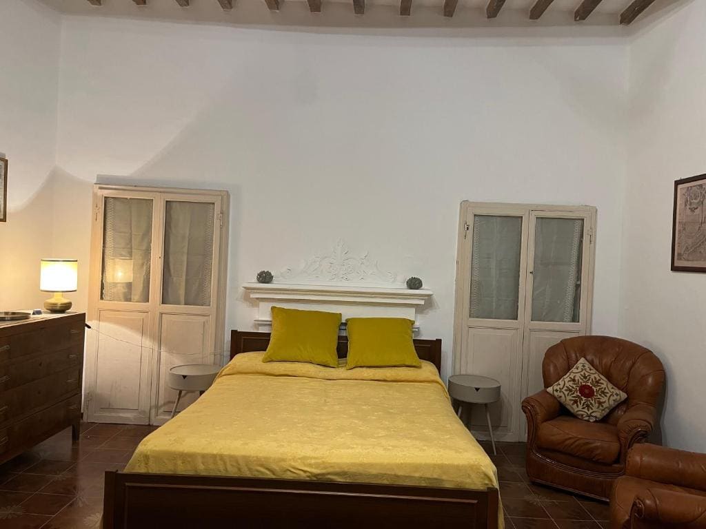 Large Double Room room - Image 2
