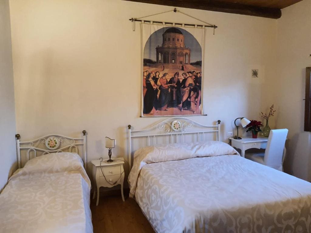 Quadruple Room with Private Bathroom room - Image 1