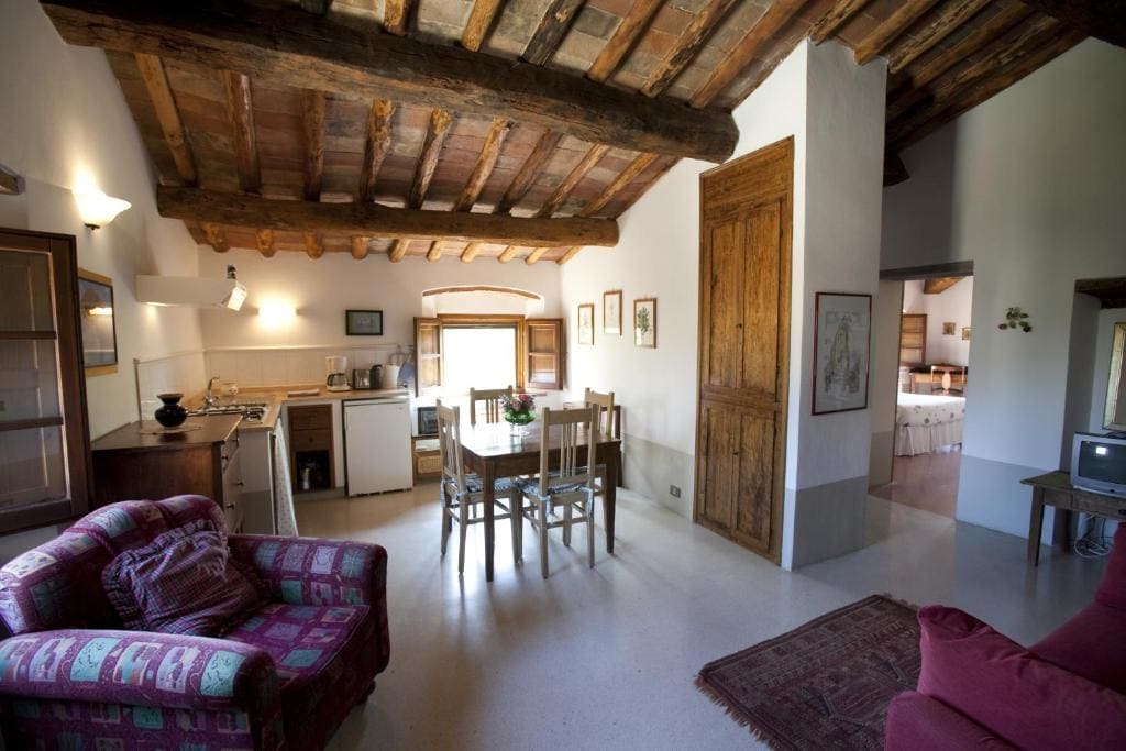 One-Bedroom Apartment room - Image 3