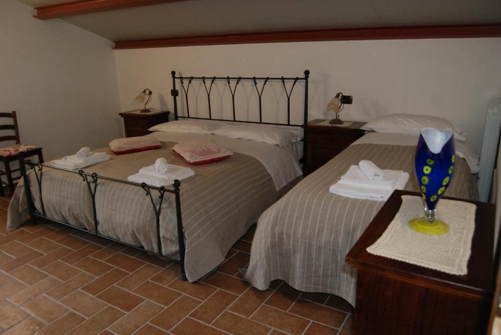 Standard Family Room room - Image 1