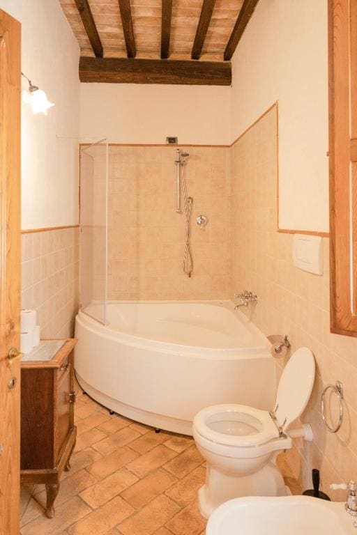 Two-Bedroom Villa room - Image 3