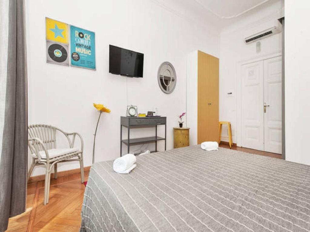 Double Room room - Image 3