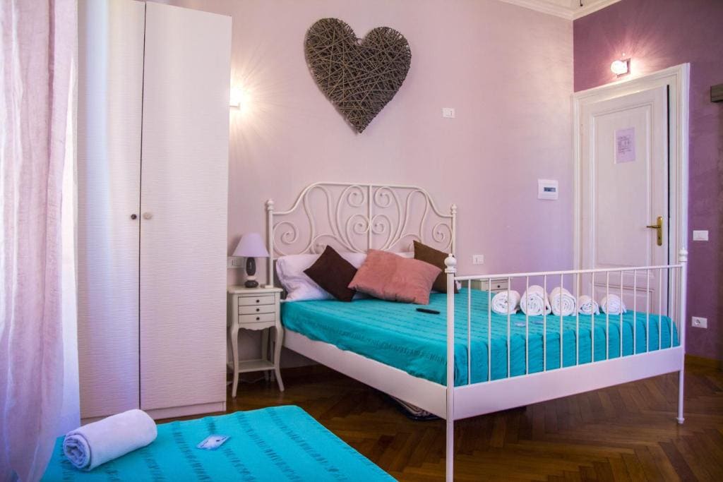 Quadruple Room with Bathroom room - Image 2