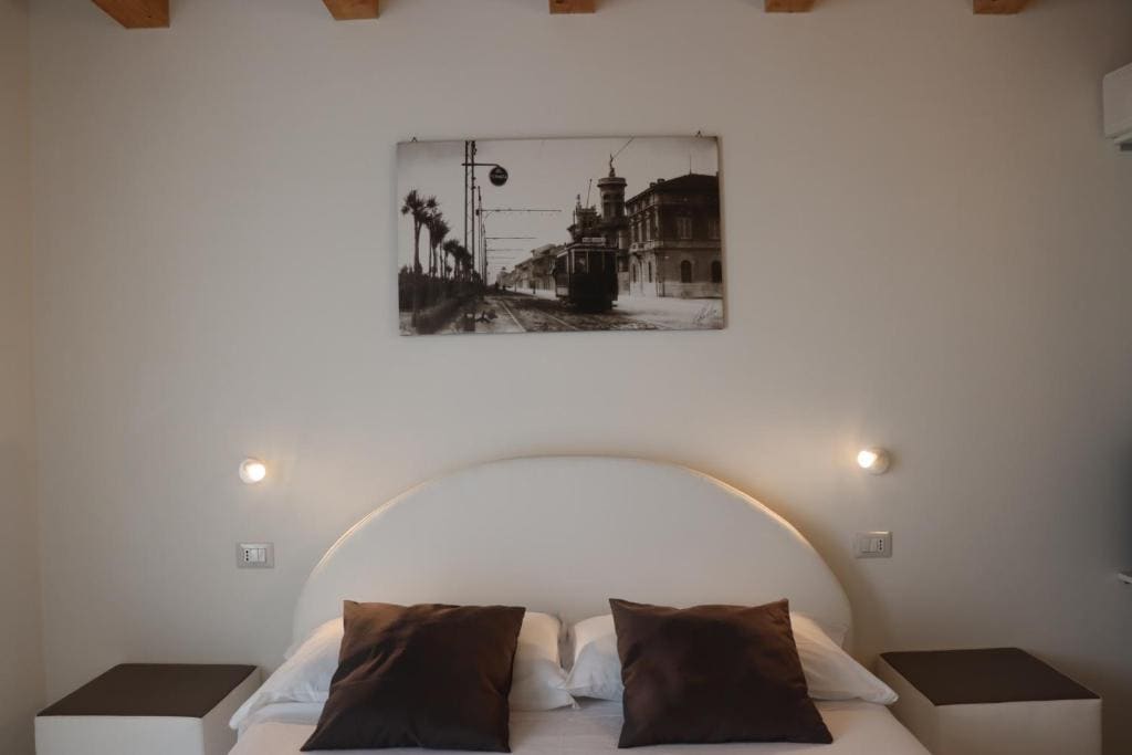 Double Room with Garden View room - Image 1