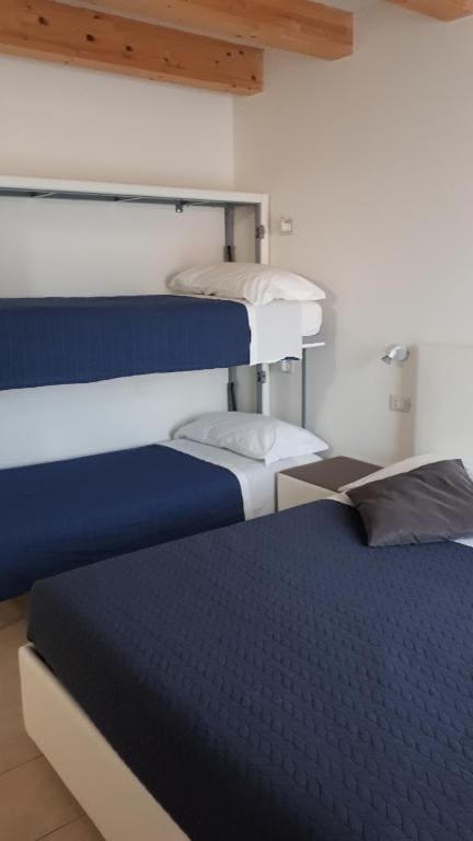 Double or Twin Room with Garden View room - Image 2
