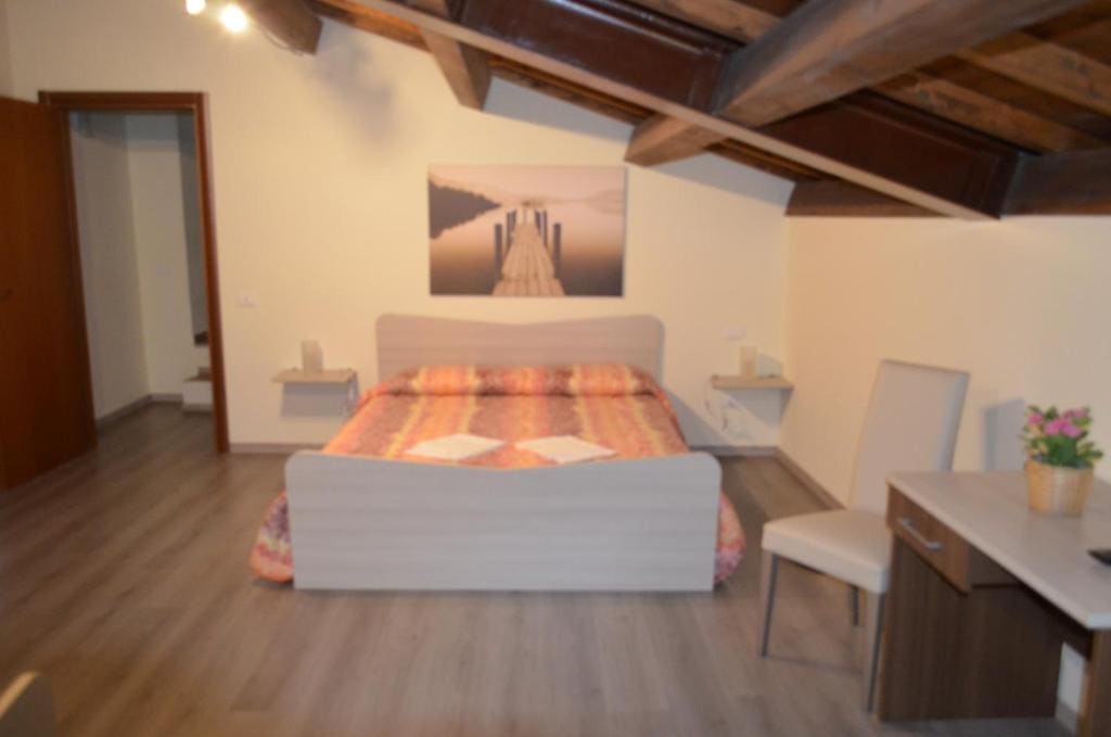 Quadruple Room with Private Bathroom room - Image 1