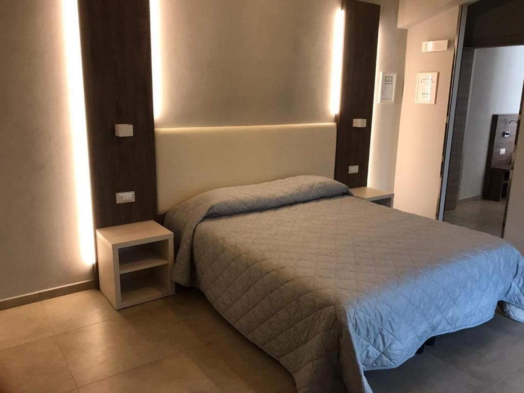 Double Room room - Image 2