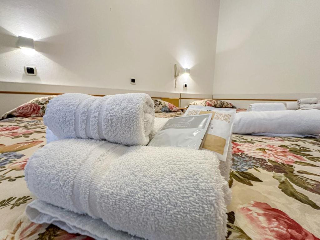 Quadruple Room room - Image 3
