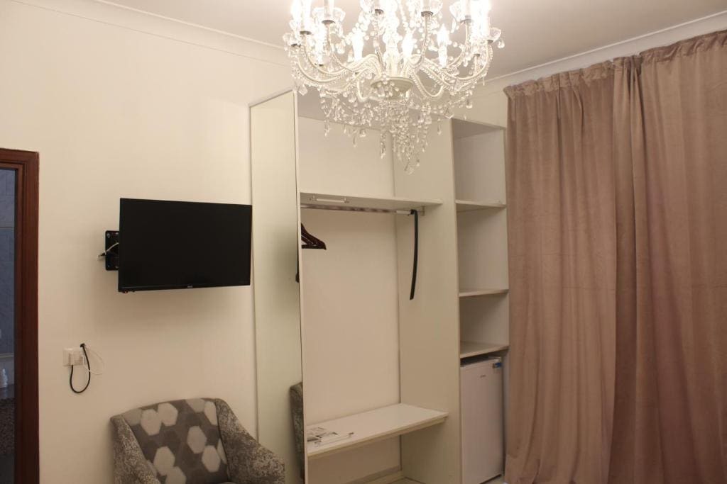 Superior Triple Room room - Image 3