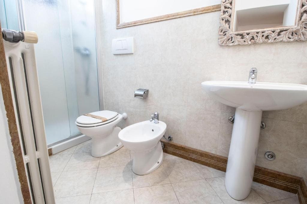 Suite room - Image 2