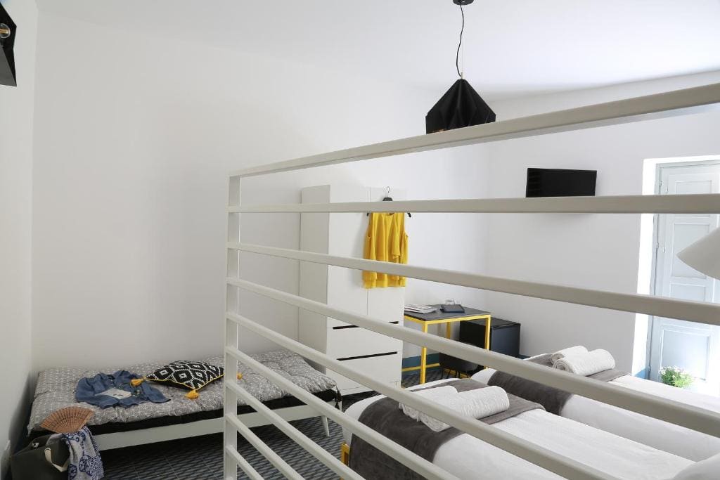 Family Room with Balcony room - Image 1