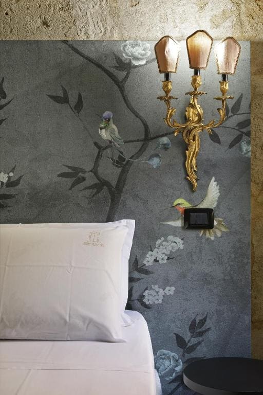 Queen Room with Spa Bath room - Image 3