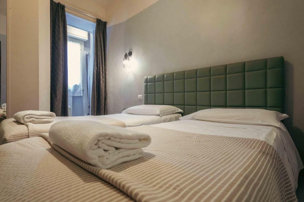 Standard Double Room room - Image 1