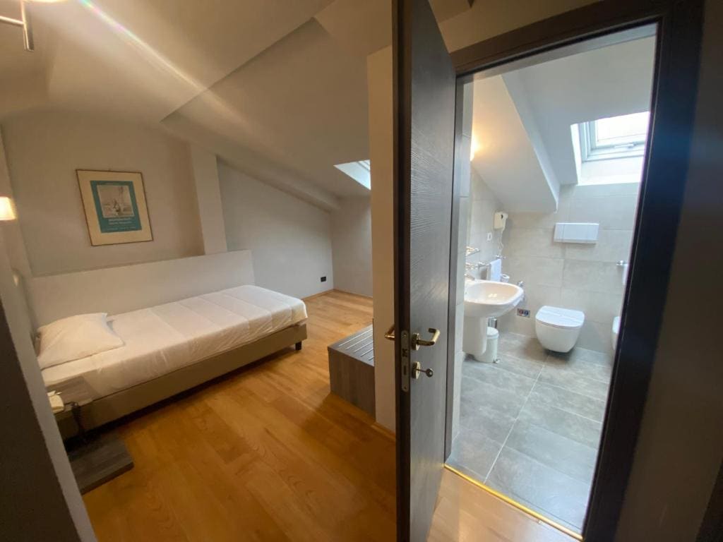 Economy Single Room room - Image 1