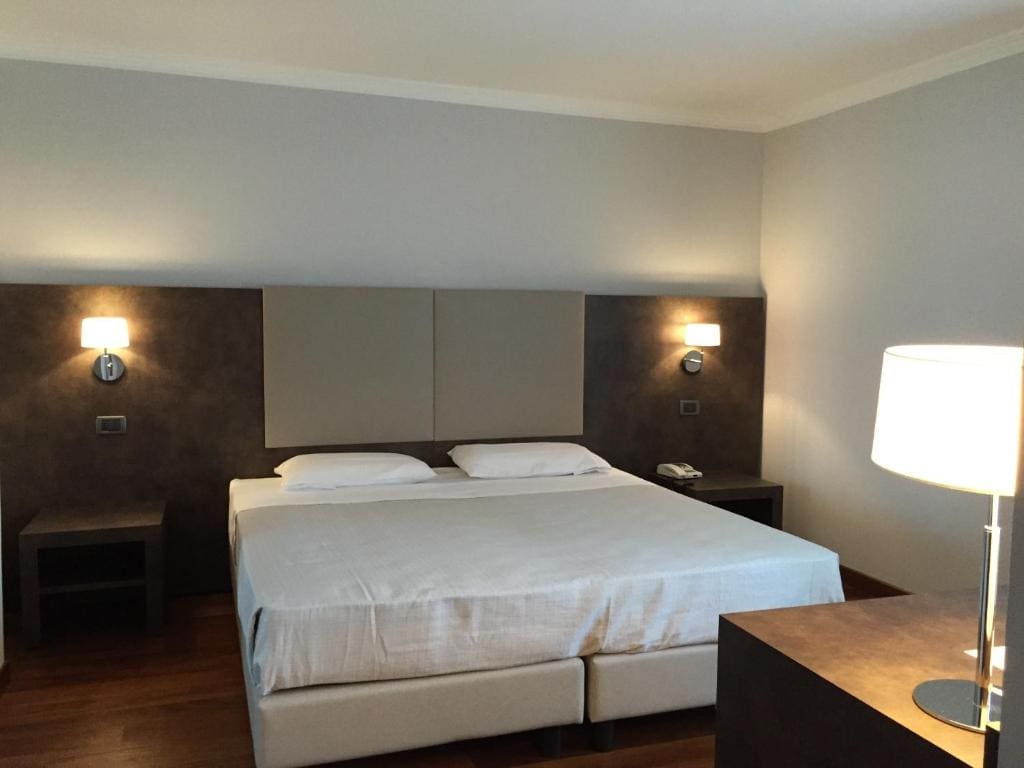 Superior Double Room room - Image 1