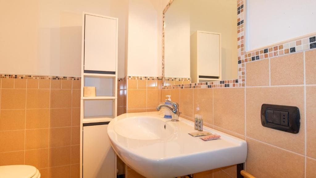 Superior Double Room room - Image 3