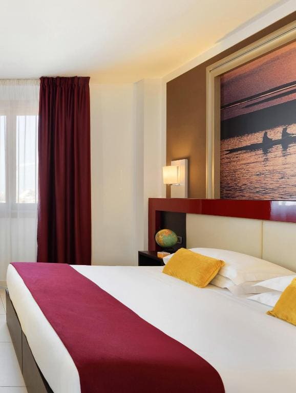 Quadruple Room room - Image 3