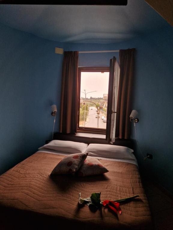 Classic Quadruple Room room - Image 1