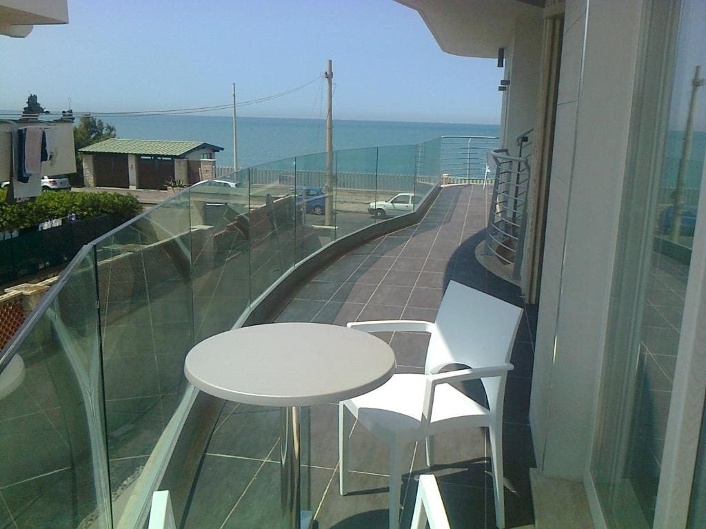 Double or Twin Room with Side Sea View room - Image 3