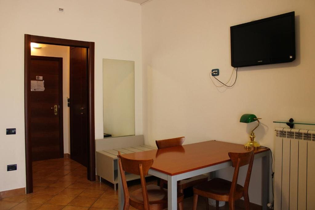 Basic Triple Room room - Image 2