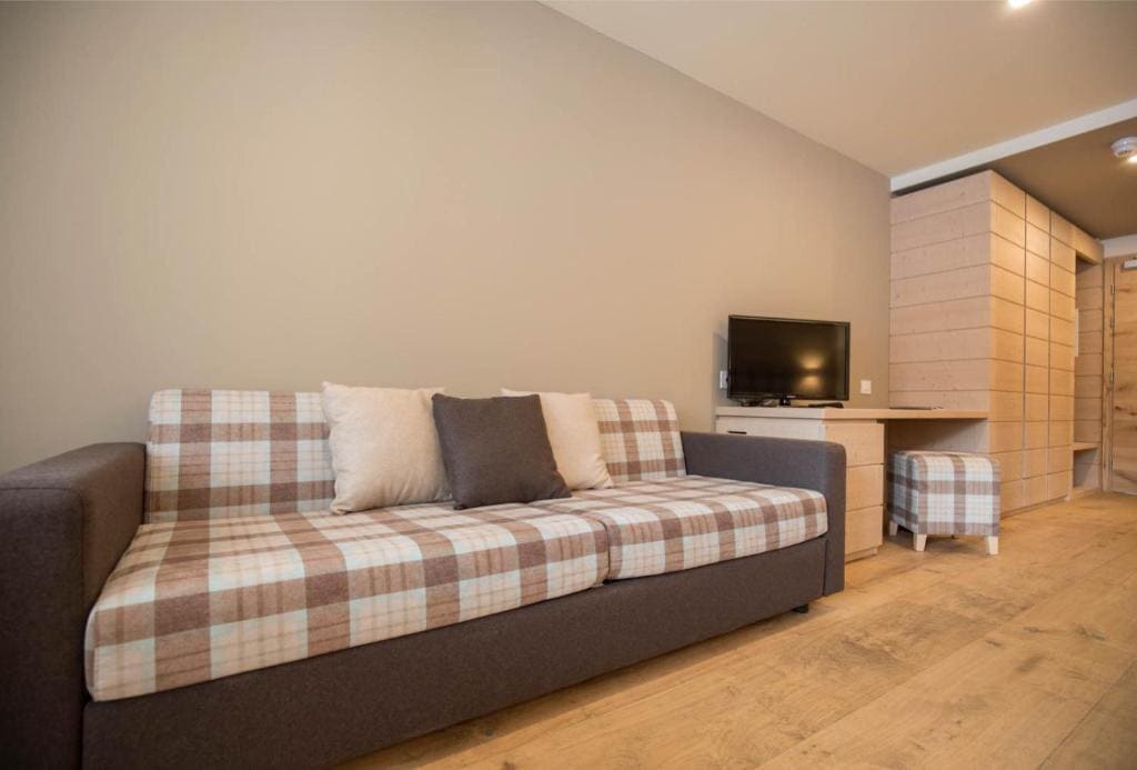 Junior Suite with Mountain View room - Image 1