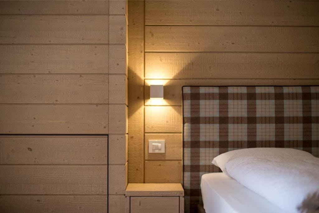 Junior Suite with Mountain View room - Image 2