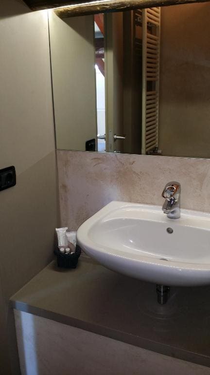 Deluxe Double or Twin Room - Mansarda room - Image 3