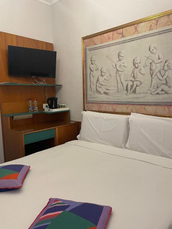 Double or Twin Room room - Image 2