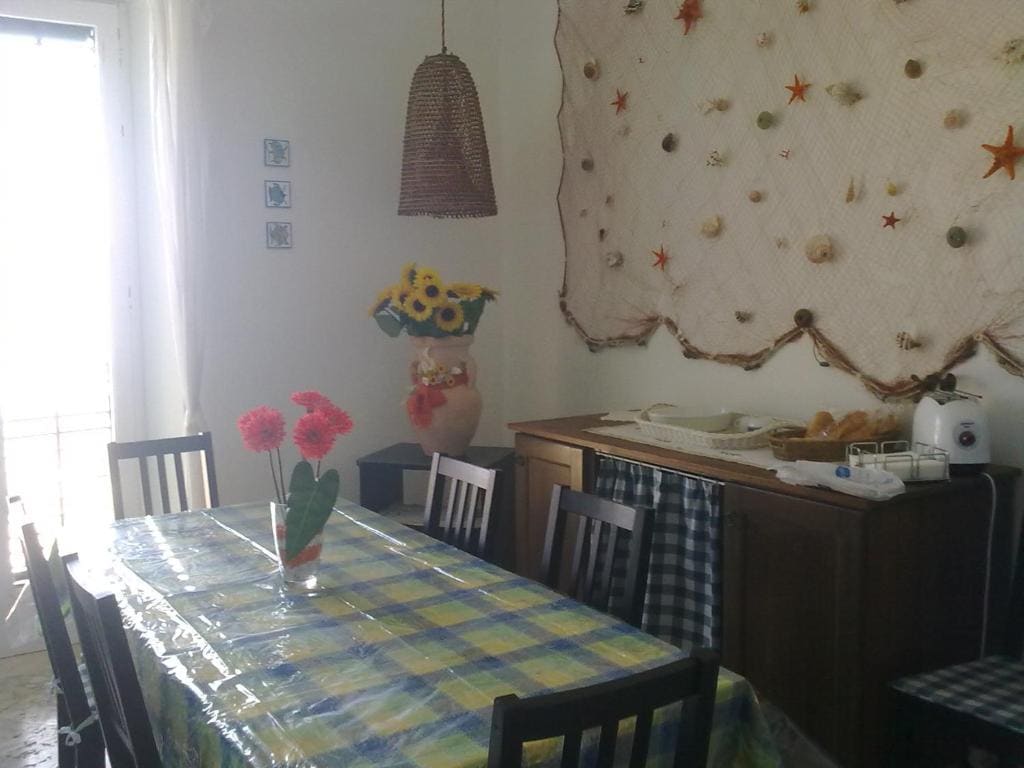 Double Room with Private Bathroom room - Image 2