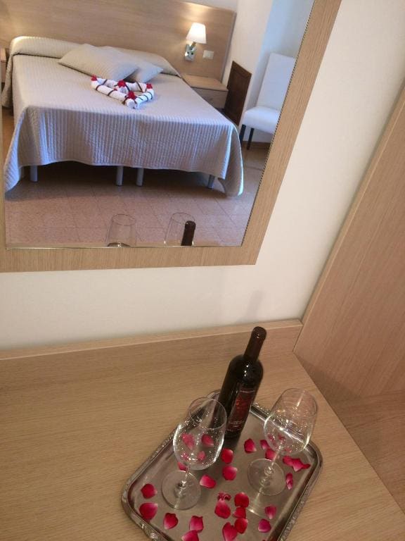 Double or Twin Room room - Image 1