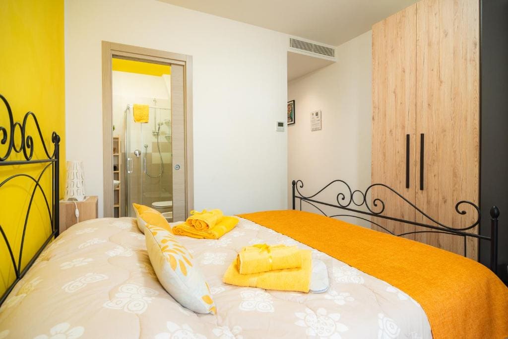 Triple Room with Private Bathroom room - Image 3