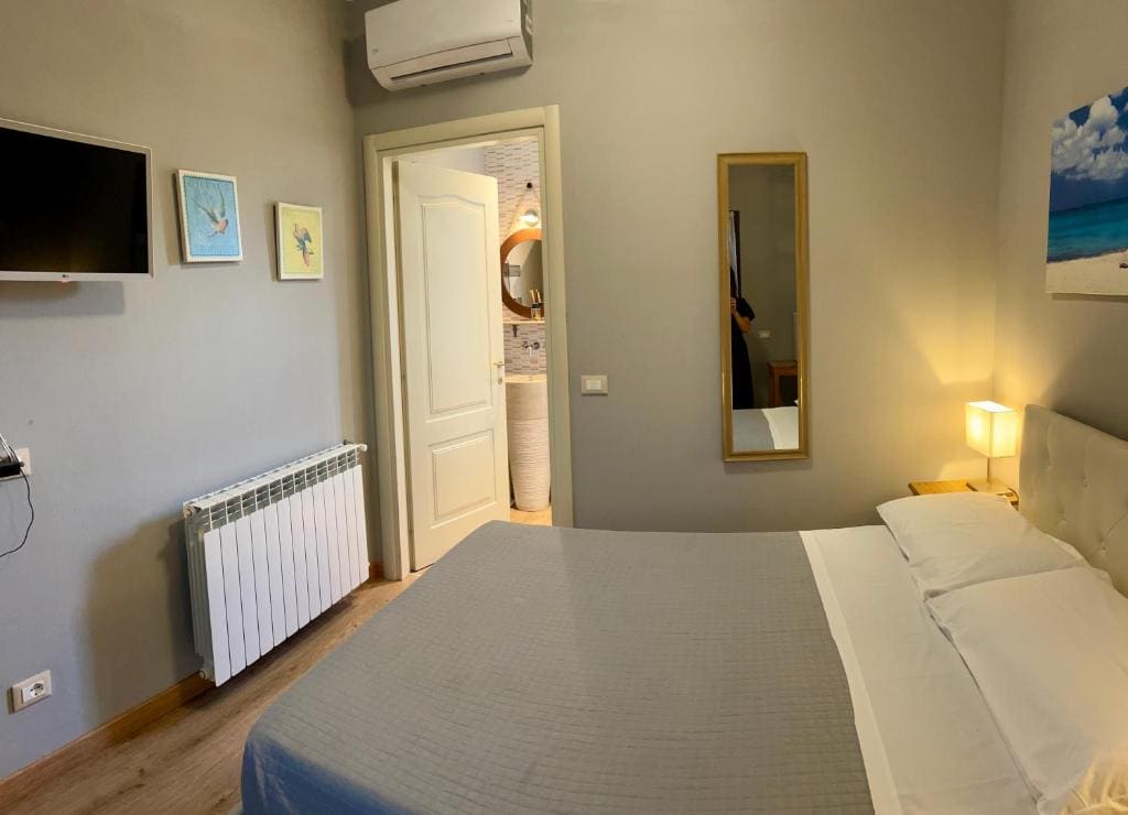 Economy Double Room room - Image 1