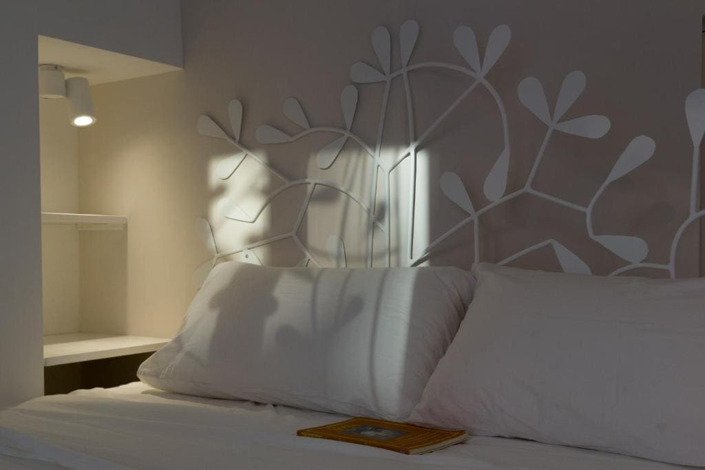 Small Double Room room - Image 3
