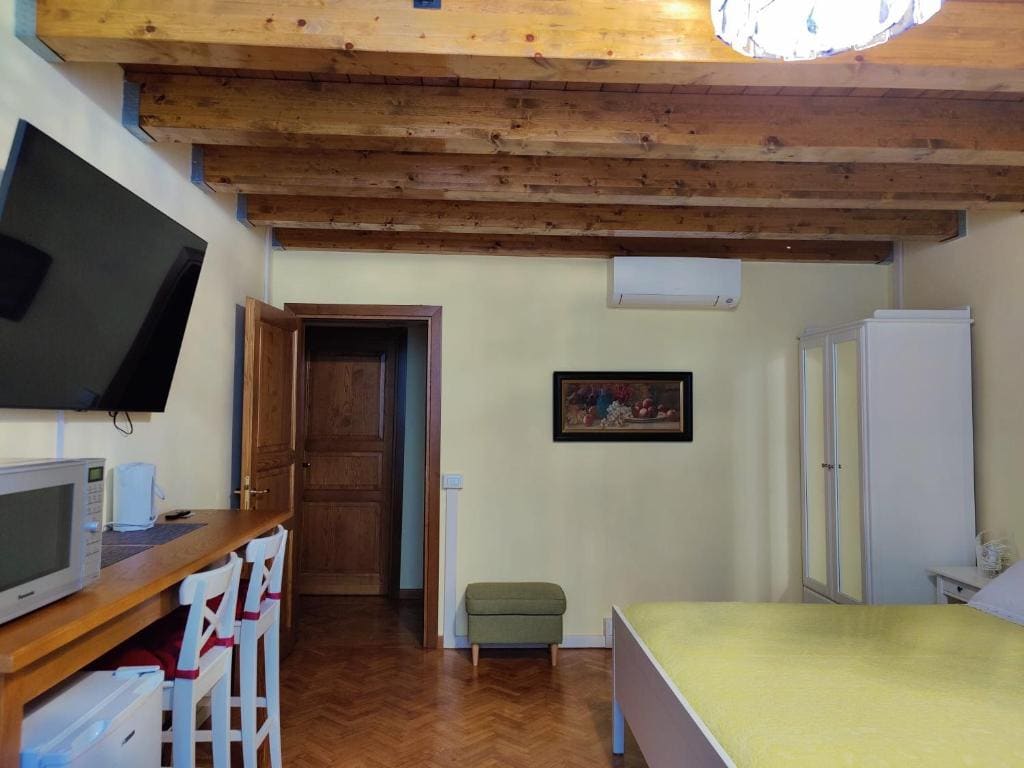 Double or Twin Room room - Image 3