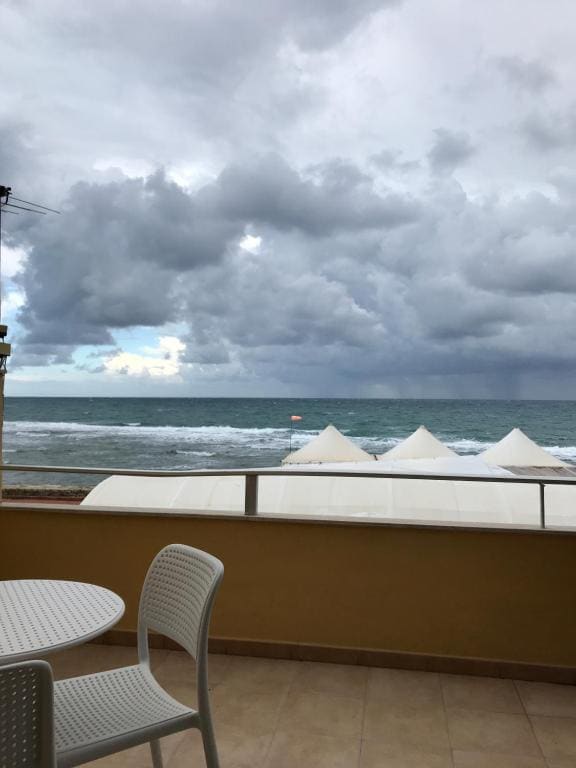 Deluxe Double Room with Balcony and Sea View room - Image 1