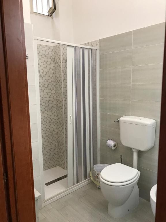 Deluxe Double Room with Balcony and Sea View room - Image 2