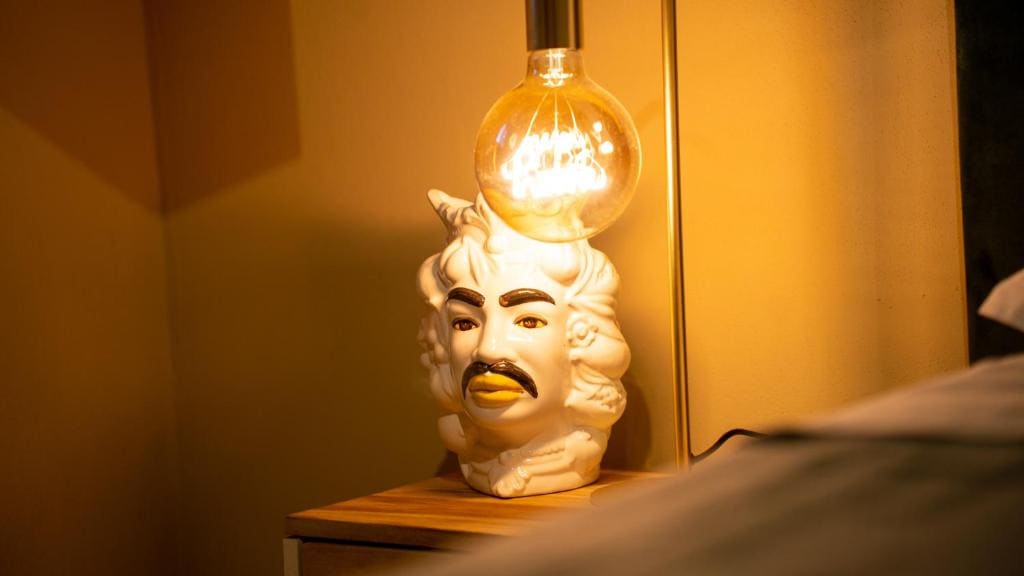 Superior Queen Room room - Image 3