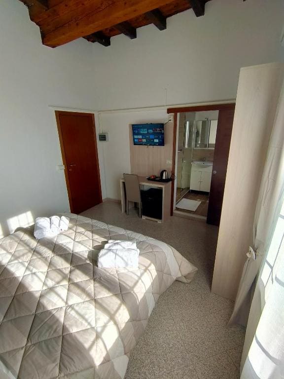 Double or Twin Room with Garden View room - Image 1