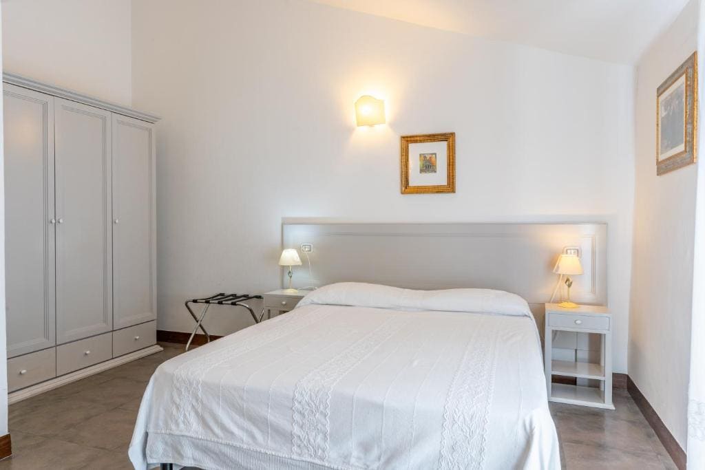 One-Bedroom Suite room - Image 1