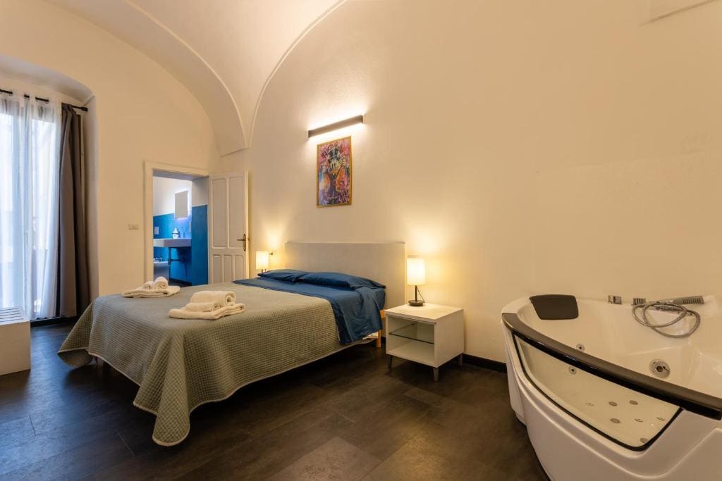 Double Room with Terrace room - Image 1