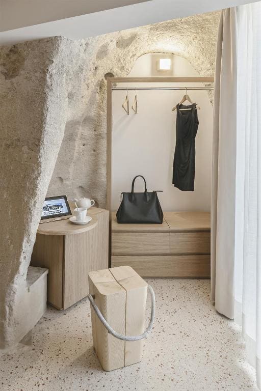 Deluxe Triple Room room - Image 1