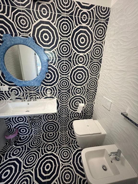 Double Room with Private Bathroom room - Image 3