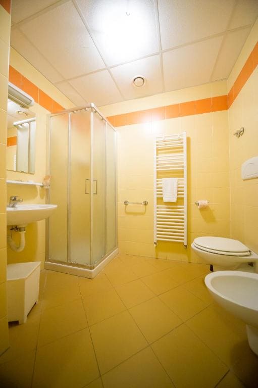 Economy Double or Twin Room room - Image 2