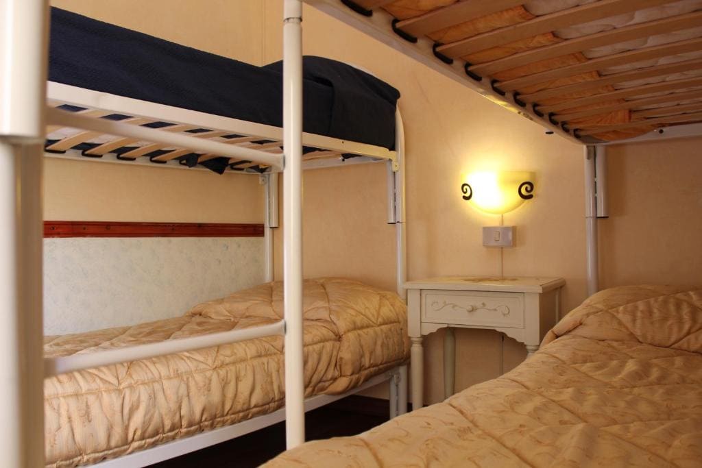 Quadruple Room room - Image 2