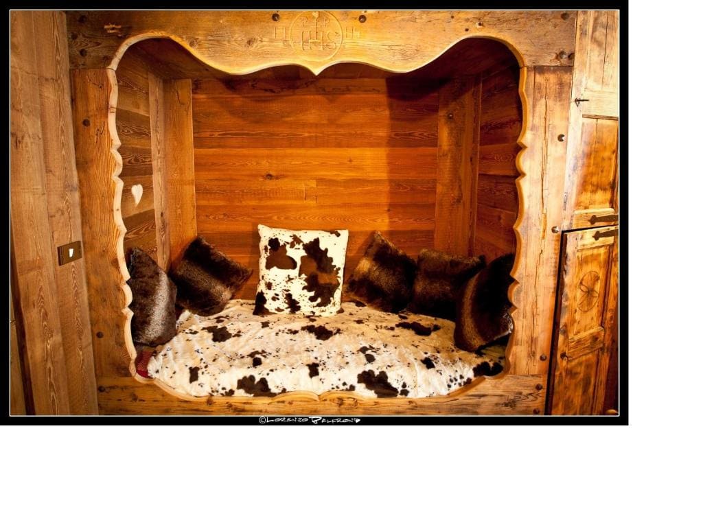 Deluxe Double Room with Balcony room - Image 2